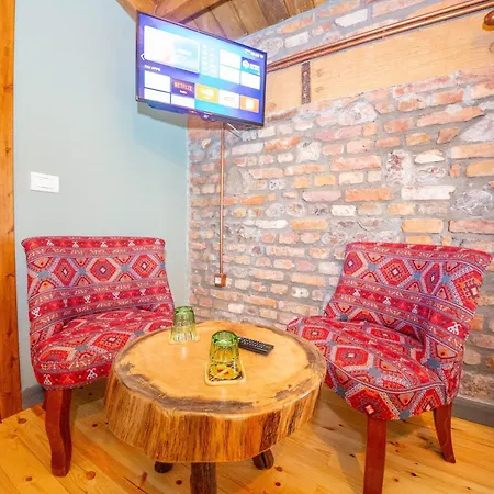 Hani I Taulant Shahinit 3* Gramsh