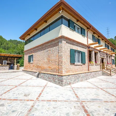 Hani I Taulant Shahinit 3* Gramsh