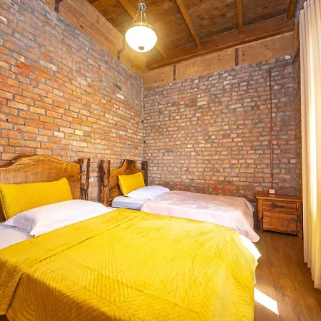 Hani I Taulant Shahinit Gramsh