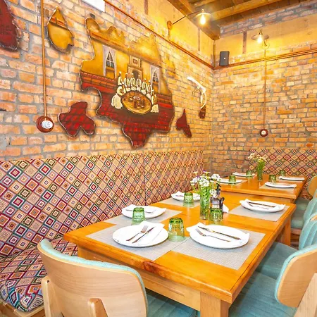 Hani I Taulant Shahinit Bed & Breakfast